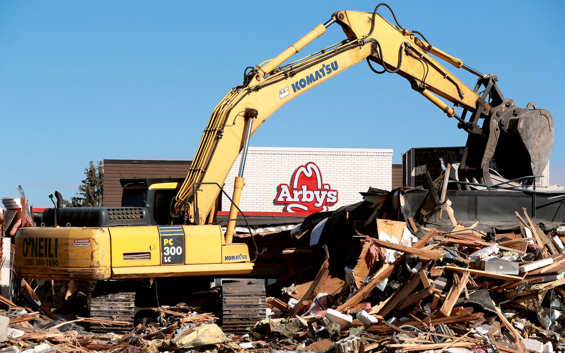 102319_Arby'sNorthDemo001_bjs.JPG